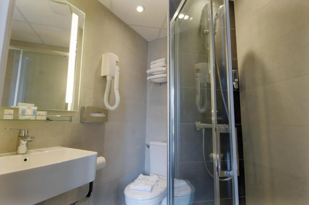 Avia Hôtel Saphir Montparnasse Paris 3*,