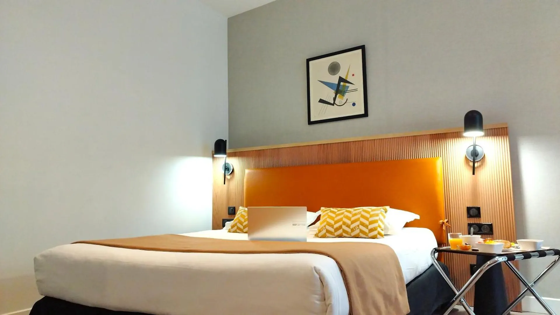 Avia Hotel Saphir Montparnasse Paris